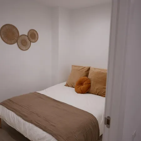 Familias Y Grupos Muy Grande En El Centro De Apartment Valencia